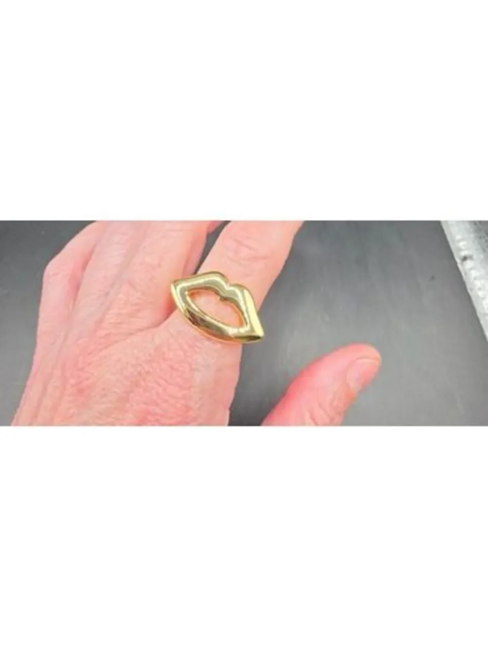 KC Golden Plated Copper Lips Adjustable Ring